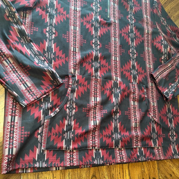 Men's Red and Black Geometric Sweatshirt - Picture 4 of 7